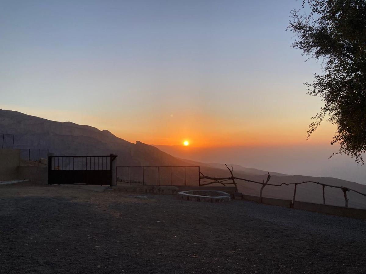 Balcony Walk Rest House Jabal Shams Saab Bani Khamis Bagian luar foto